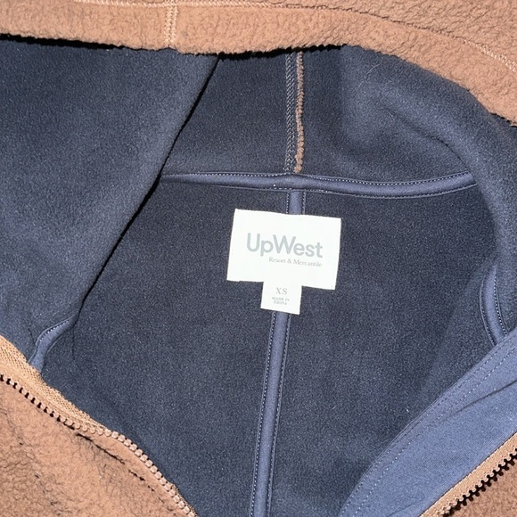 Upwest fleece jacket - Picture 3 of 4
